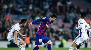 是球场上竞 是球场上竞